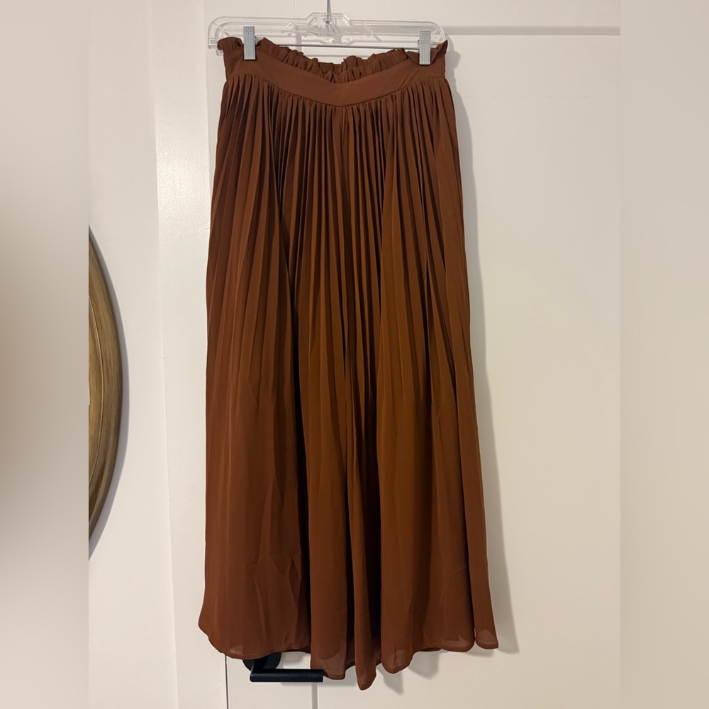 Promesa Small Accordion Pleated Skirt
